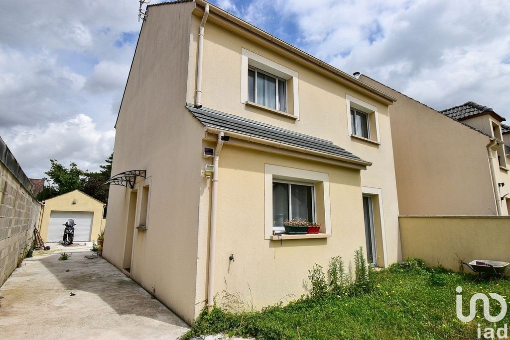 Achat maison à vendre 4 chambres 102 m² - Villeparisis