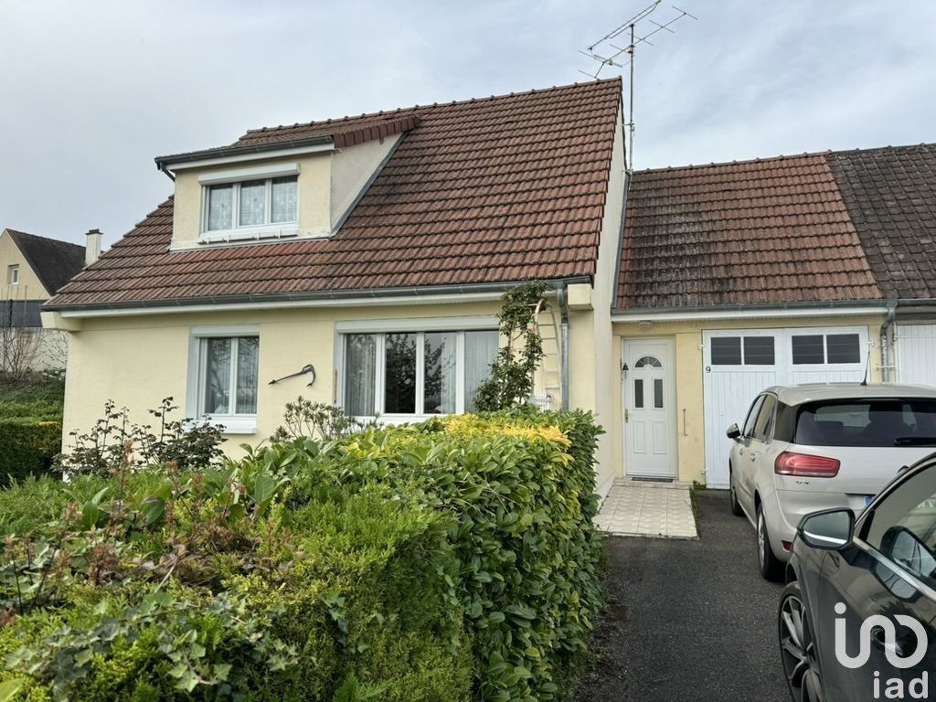 Achat maison à vendre 3 chambres 80 m² - Saint-Germain-Laval