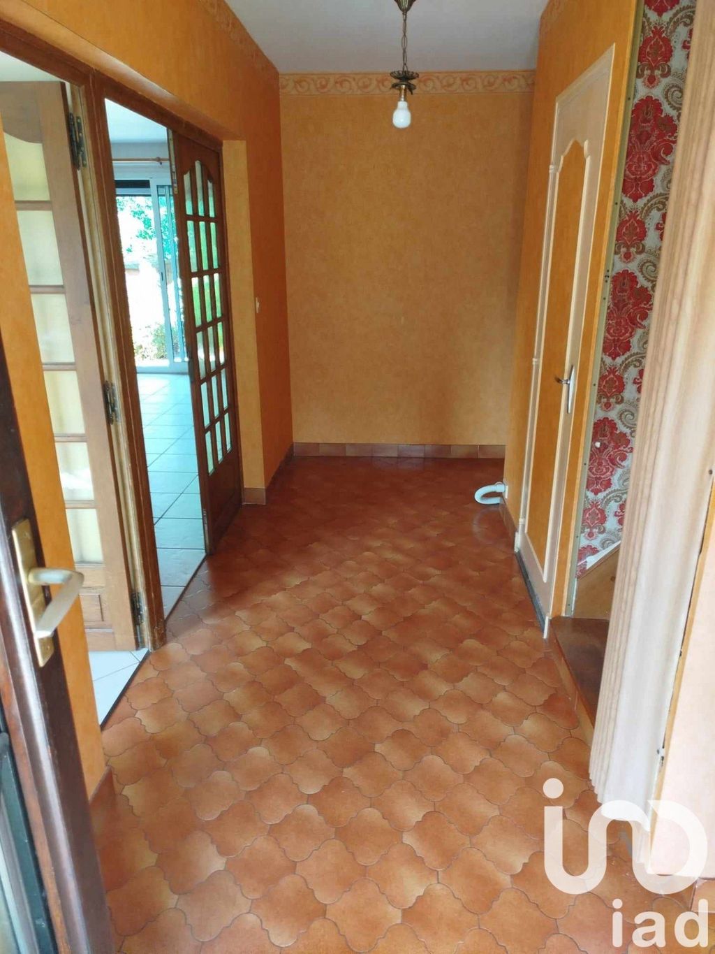 Achat maison à vendre 4 chambres 138 m² - Saint-Germain-du-Puy