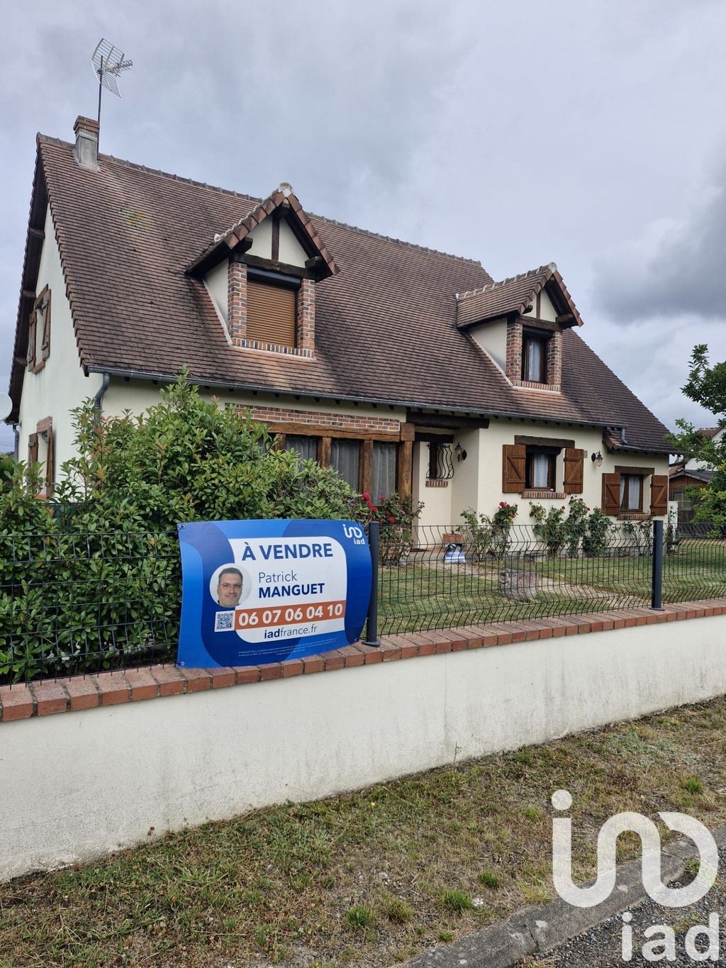 Achat maison à vendre 5 chambres 158 m² - Romorantin-Lanthenay