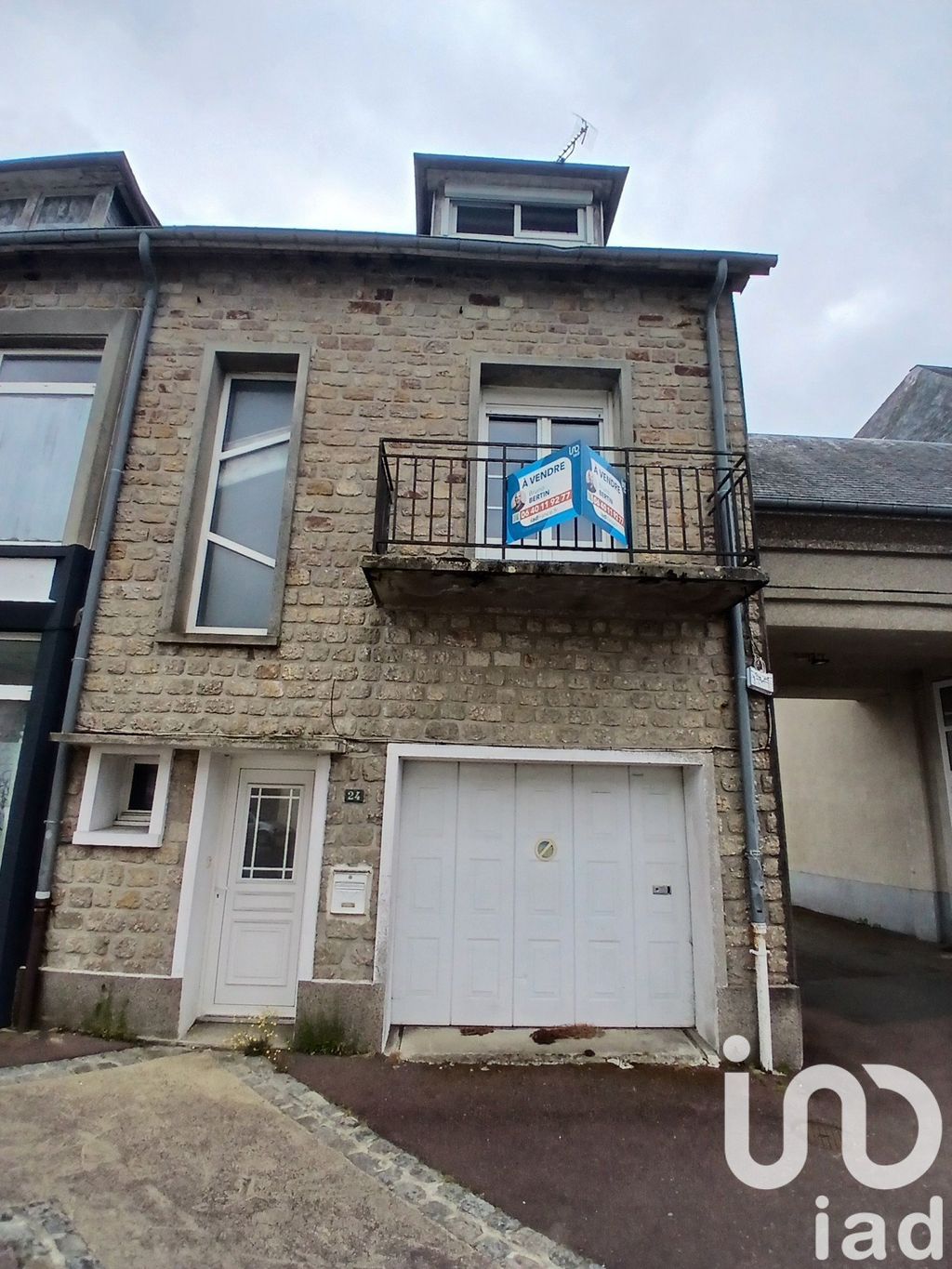 Achat maison à vendre 4 chambres 122 m² - Percy-en-Normandie