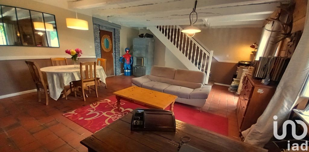 Achat maison à vendre 5 chambres 141 m² - Saint-André-des-Eaux