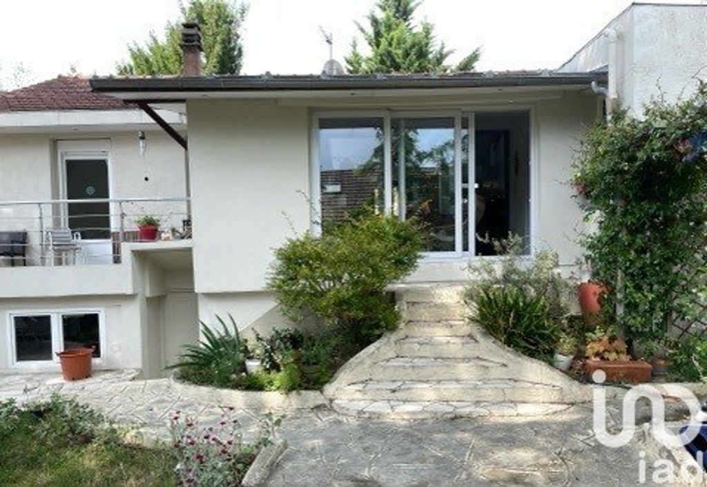 Achat maison à vendre 4 chambres 135 m² - Soisy-sous-Montmorency