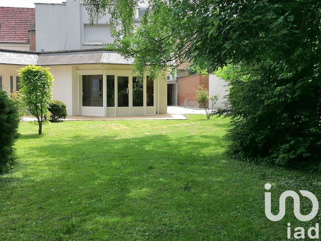 Achat maison à vendre 5 chambres 383 m² - Haspres