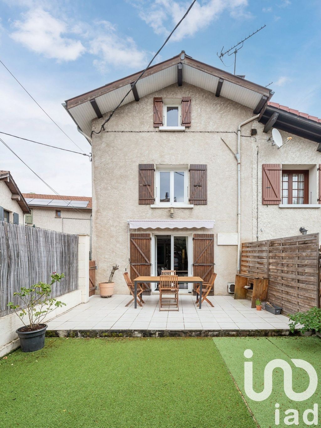 Achat maison à vendre 4 chambres 128 m² - Tullins