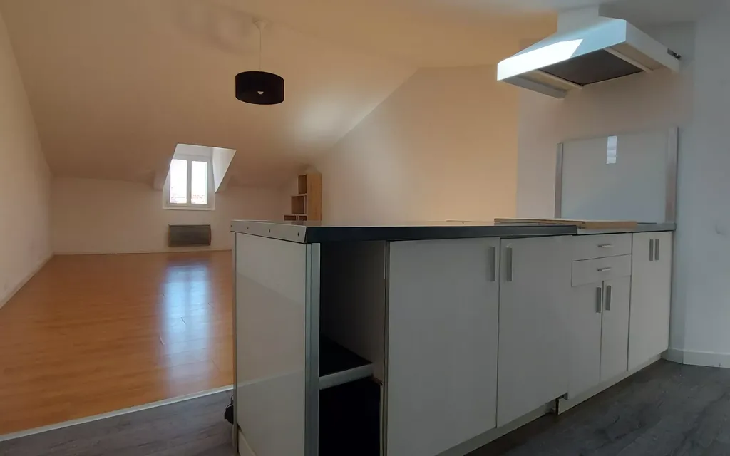 Achat appartement à vendre 3 pièces 71 m² - La Rochelle