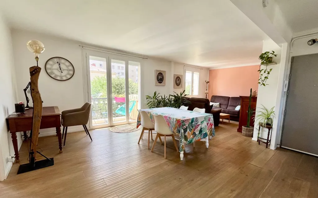 Achat appartement à vendre 4 pièces 66 m² - Marseille 9ème arrondissement