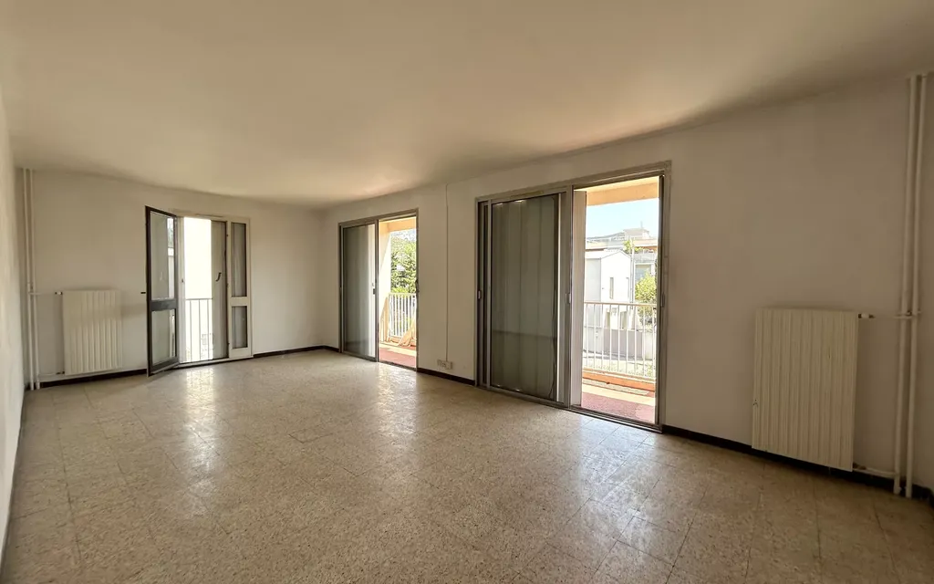 Achat appartement à vendre 4 pièces 89 m² - Marseille 9ème arrondissement