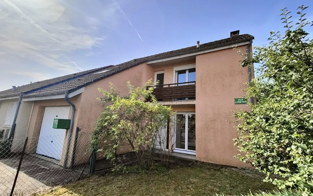 Achat maison à vendre 3 chambres 98 m² - Sully-sur-Loire