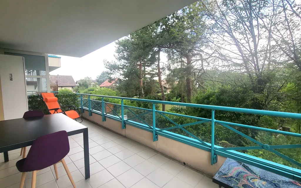 Achat appartement à vendre 4 pièces 98 m² - Thonon-les-Bains