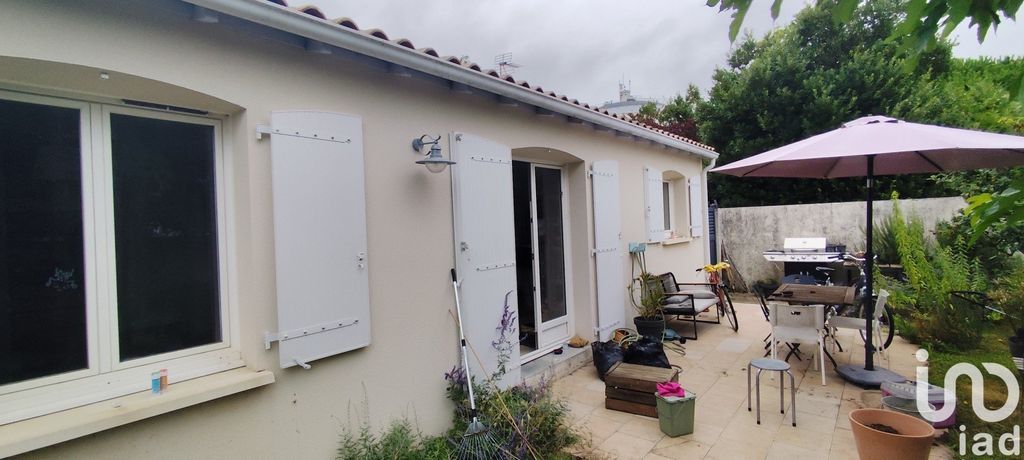 Achat maison à vendre 3 chambres 83 m² - La Rochelle