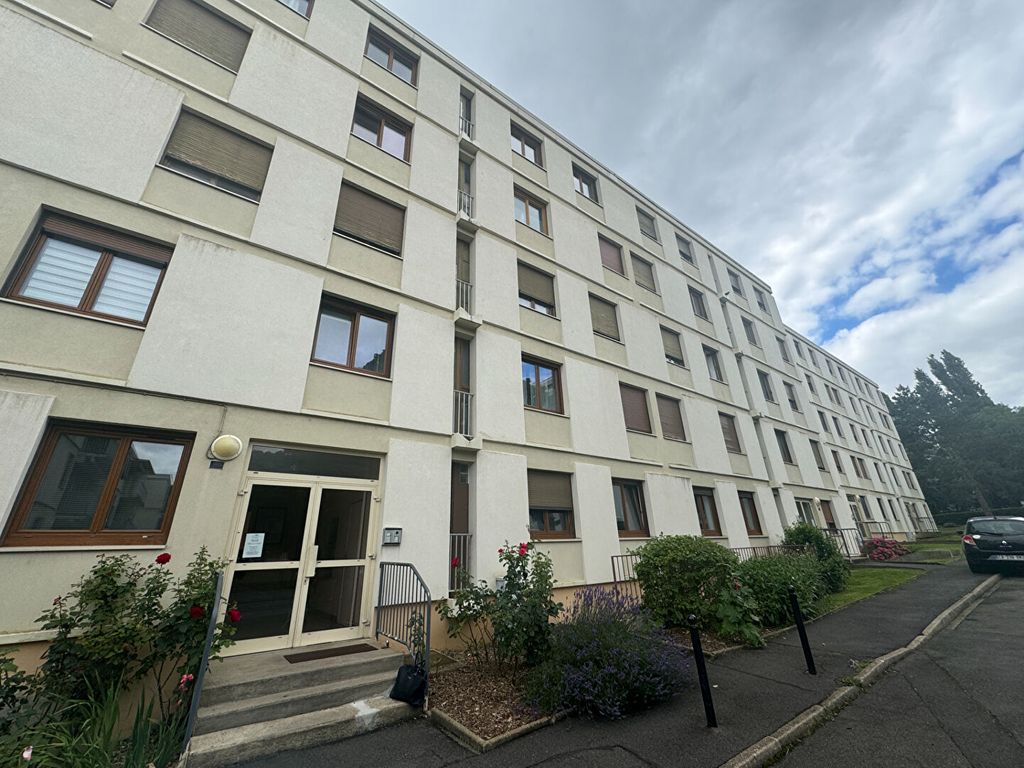 Achat appartement à vendre 5 pièces 92 m² - Évry