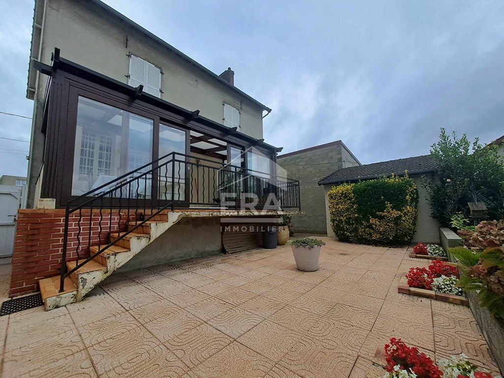 Achat maison à vendre 4 chambres 116 m² - Tergnier