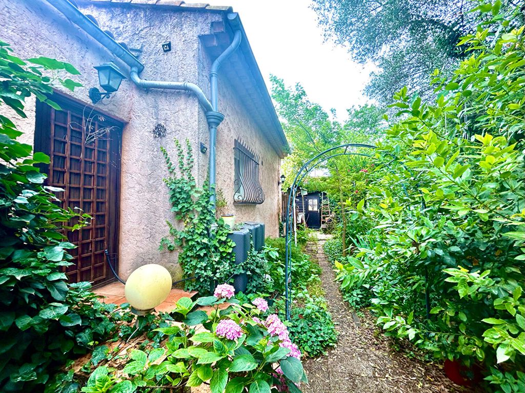 Achat maison à vendre 2 chambres 83 m² - Grasse