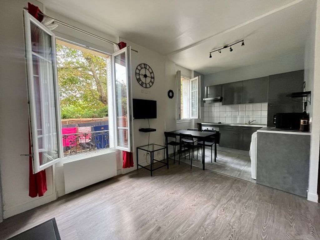 Achat appartement à vendre 2 pièces 32 m² - Maisons-Alfort