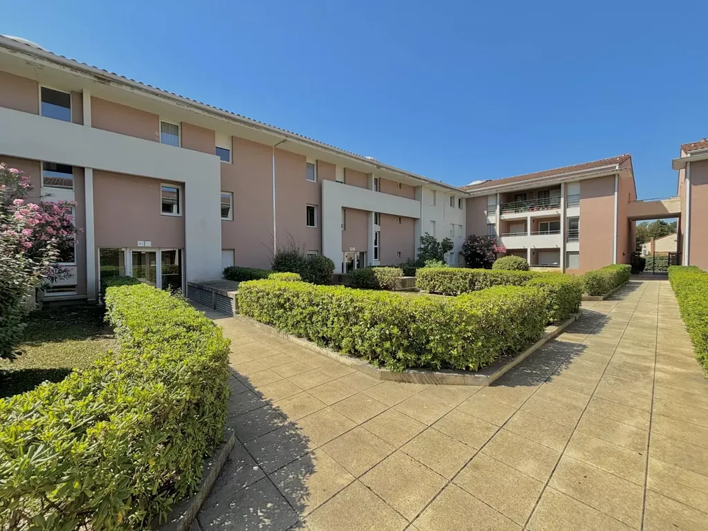 Achat appartement à vendre 4 pièces 70 m² - Avignon