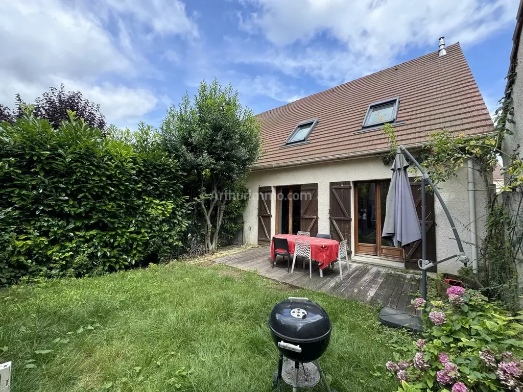 Achat maison à vendre 3 chambres 83 m² - Melun