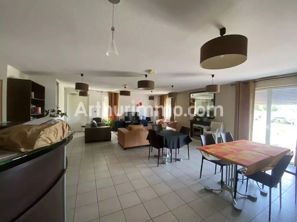 Achat appartement à vendre 2 pièces 40 m² - Herry