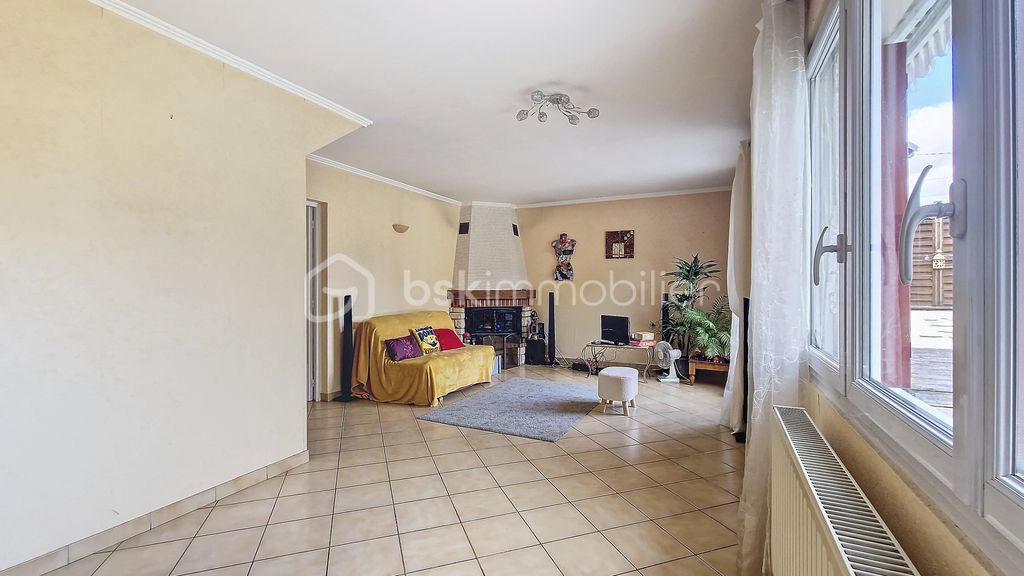 Achat maison à vendre 4 chambres 120 m² - Coubert