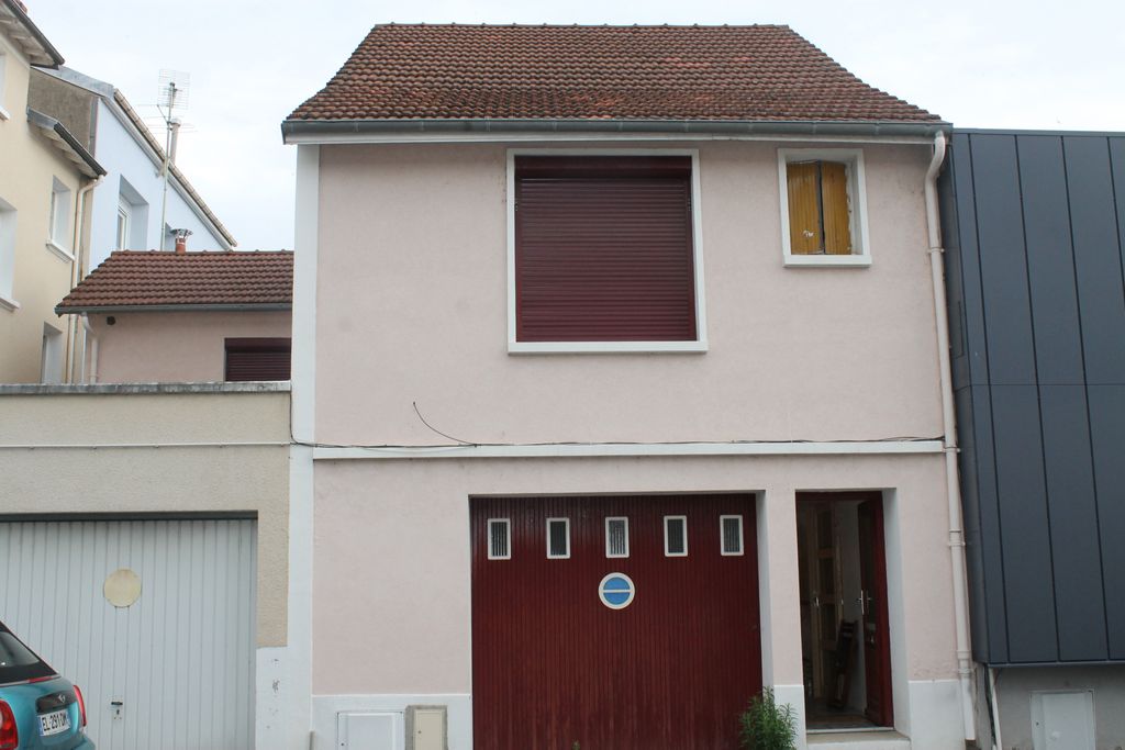 Achat maison à vendre 2 chambres 86 m² - Vichy