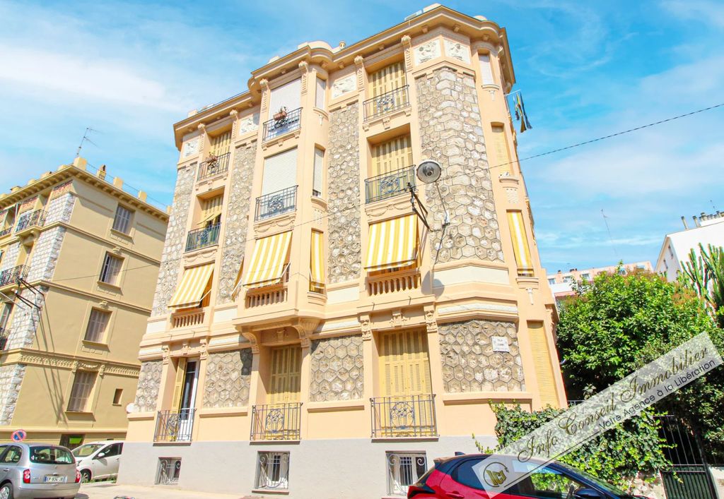 Achat appartement à vendre 3 pièces 95 m² - Nice