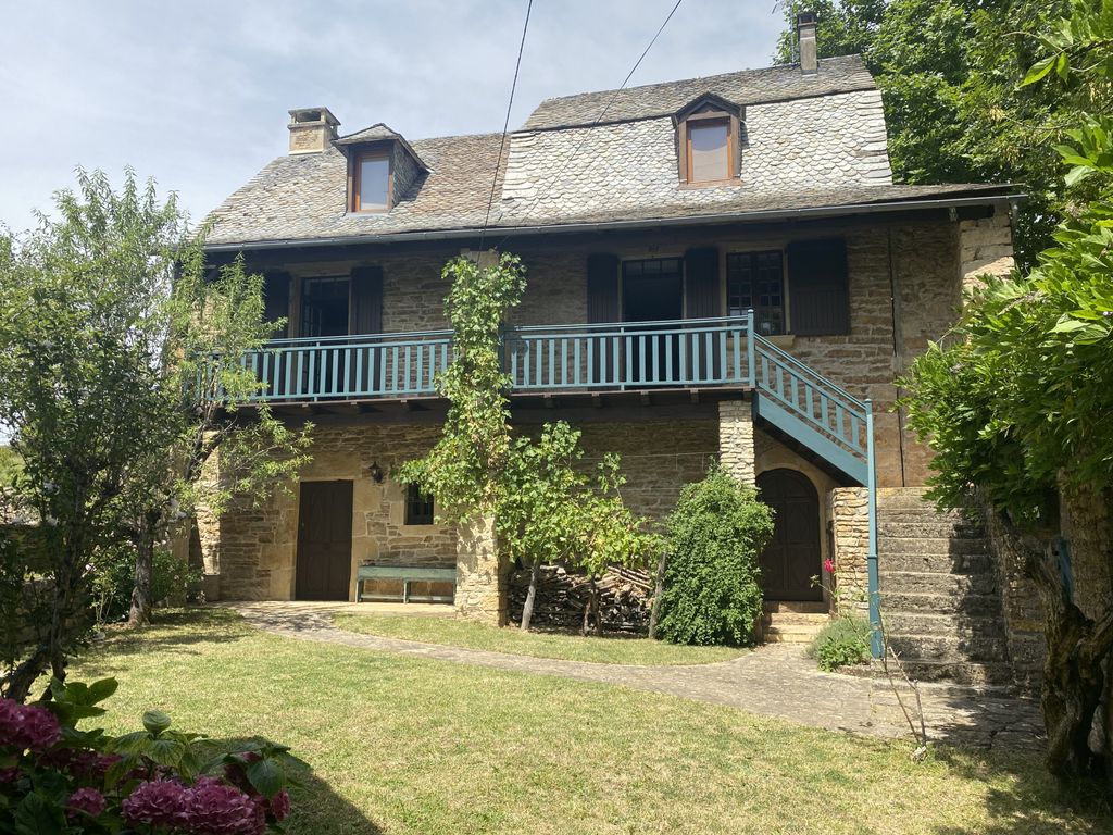 Achat maison à vendre 2 chambres 134 m² - Saint-Côme-d'Olt