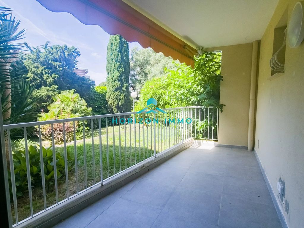 Achat appartement à vendre 3 pièces 68 m² - Antibes