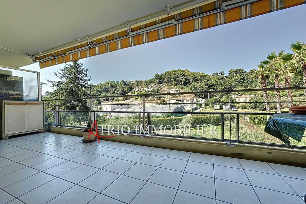 Achat appartement à vendre 3 pièces 63 m² - Cagnes-sur-Mer