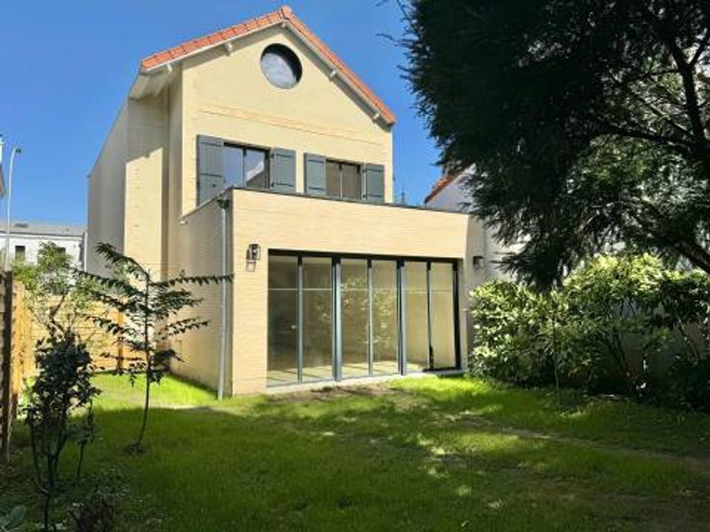 Achat maison à vendre 5 chambres 209 m² - Bois-Colombes