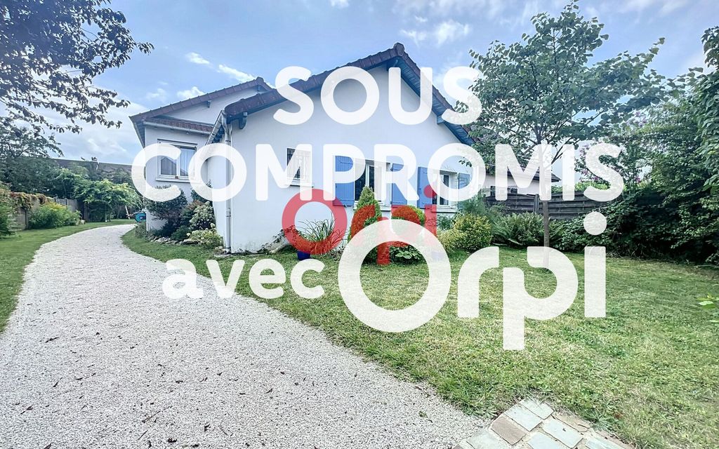 Achat maison à vendre 3 chambres 130 m² - Orsay