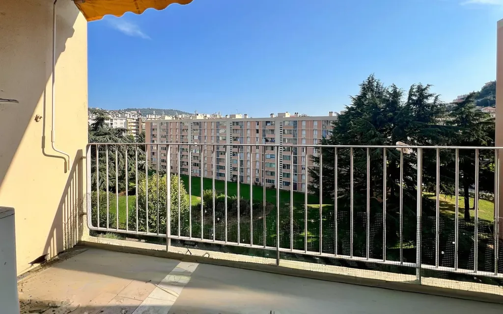 Achat appartement à vendre 3 pièces 57 m² - Nice