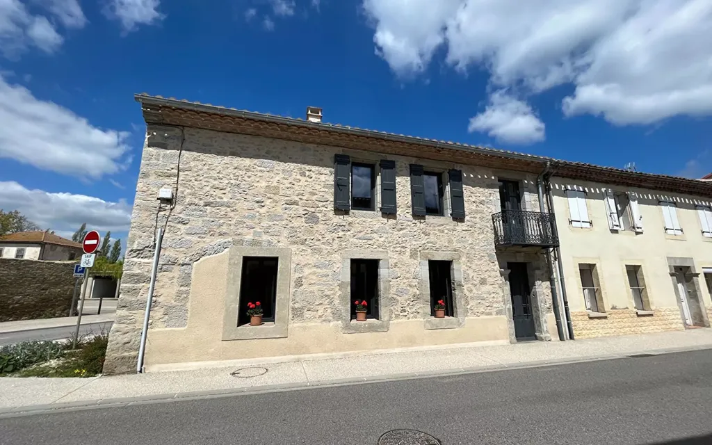 Achat maison à vendre 3 chambres 138 m² - Saint-Papoul