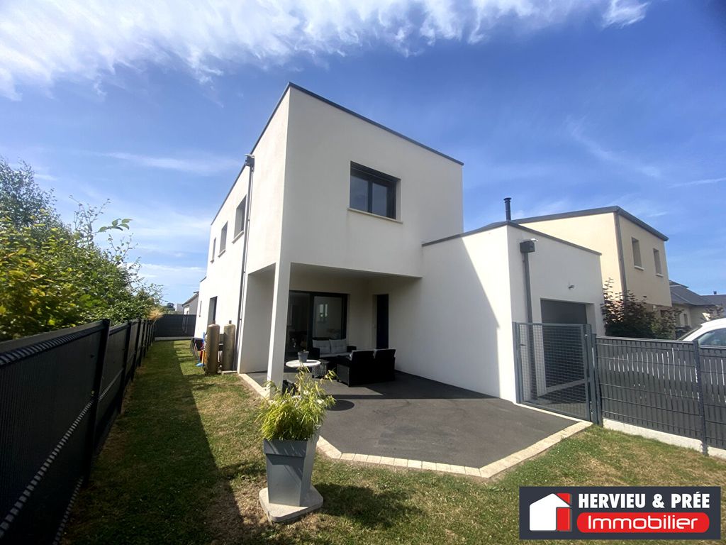 Achat maison à vendre 4 chambres 113 m² - Douvres-la-Délivrande