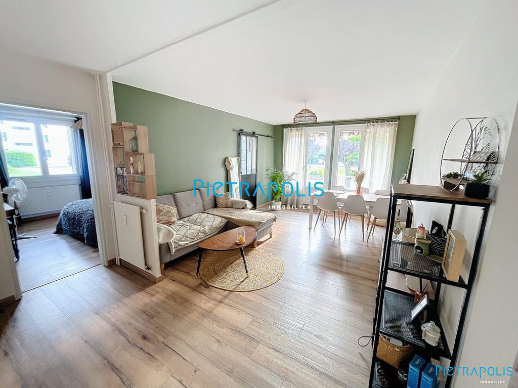 Achat appartement à vendre 3 pièces 63 m² - Arnas