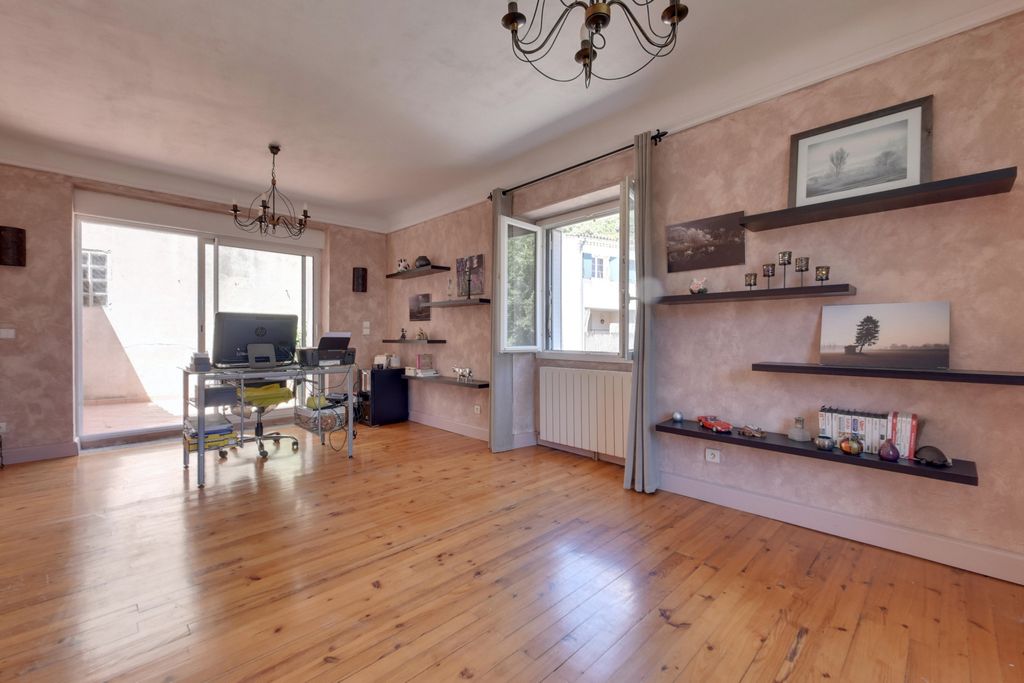 Achat maison à vendre 4 chambres 135 m² - Le Pouzin