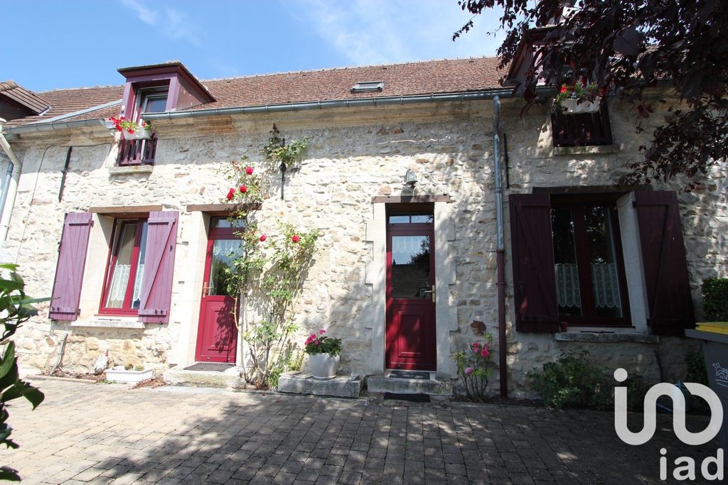 Achat maison à vendre 3 chambres 137 m² - Villers-Cotterêts