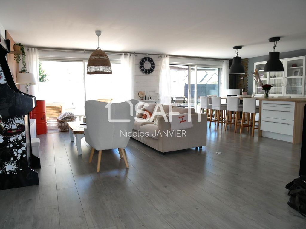 Achat maison à vendre 4 chambres 146 m² - May-sur-Orne