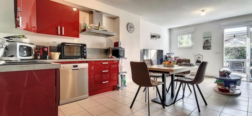 Achat maison à vendre 2 chambres 70 m² - Lanton