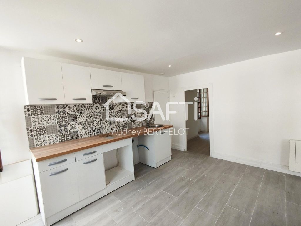 Achat maison à vendre 1 chambre 60 m² - Saint-Satur