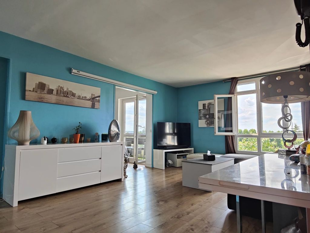 Achat appartement à vendre 3 pièces 54 m² - Noisy-le-Roi