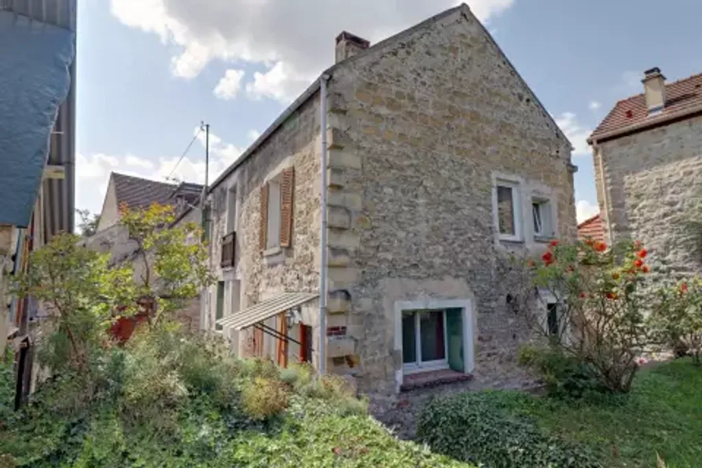 Achat maison à vendre 5 chambres 163 m² - Neuville-sur-Oise