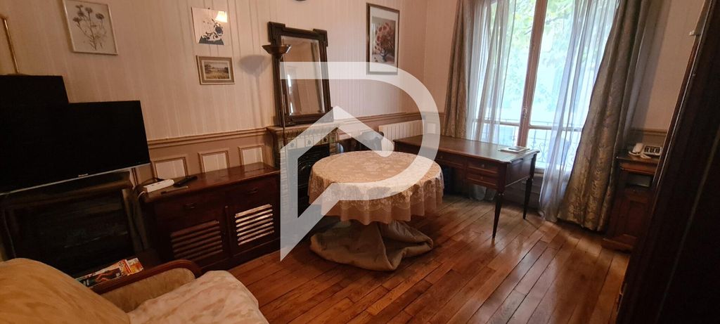 Achat appartement à vendre 2 pièces 33 m² - Courbevoie