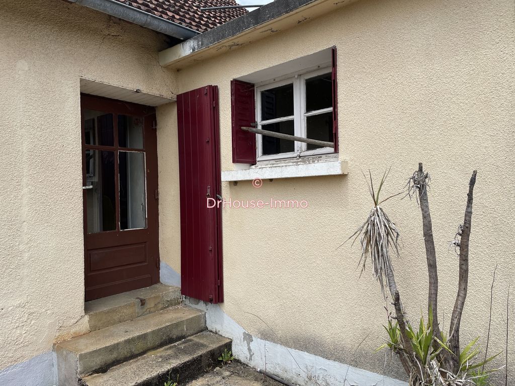 Achat maison à vendre 2 chambres 66 m² - Beaulieu-sur-Dordogne