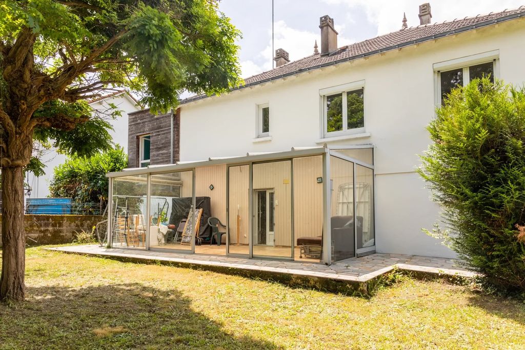 Achat maison à vendre 4 chambres 109 m² - Bouguenais