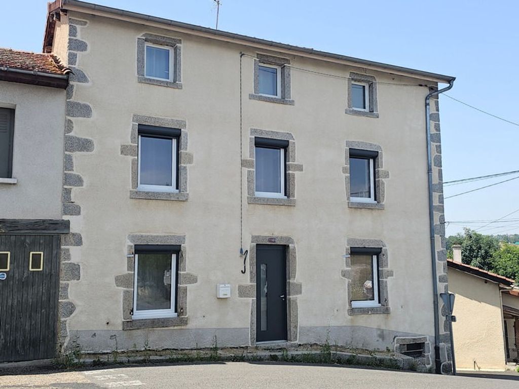 Achat maison à vendre 2 chambres 118 m² - Essertines-en-Donzy