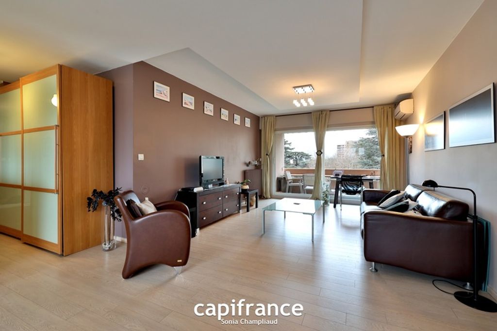 Achat appartement à vendre 6 pièces 137 m² - Écully