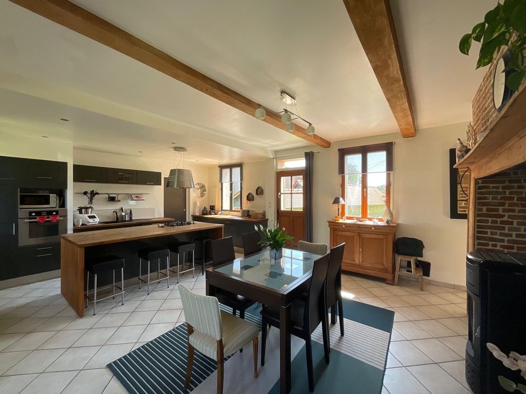 Achat maison à vendre 2 chambres 109 m² - Huchenneville