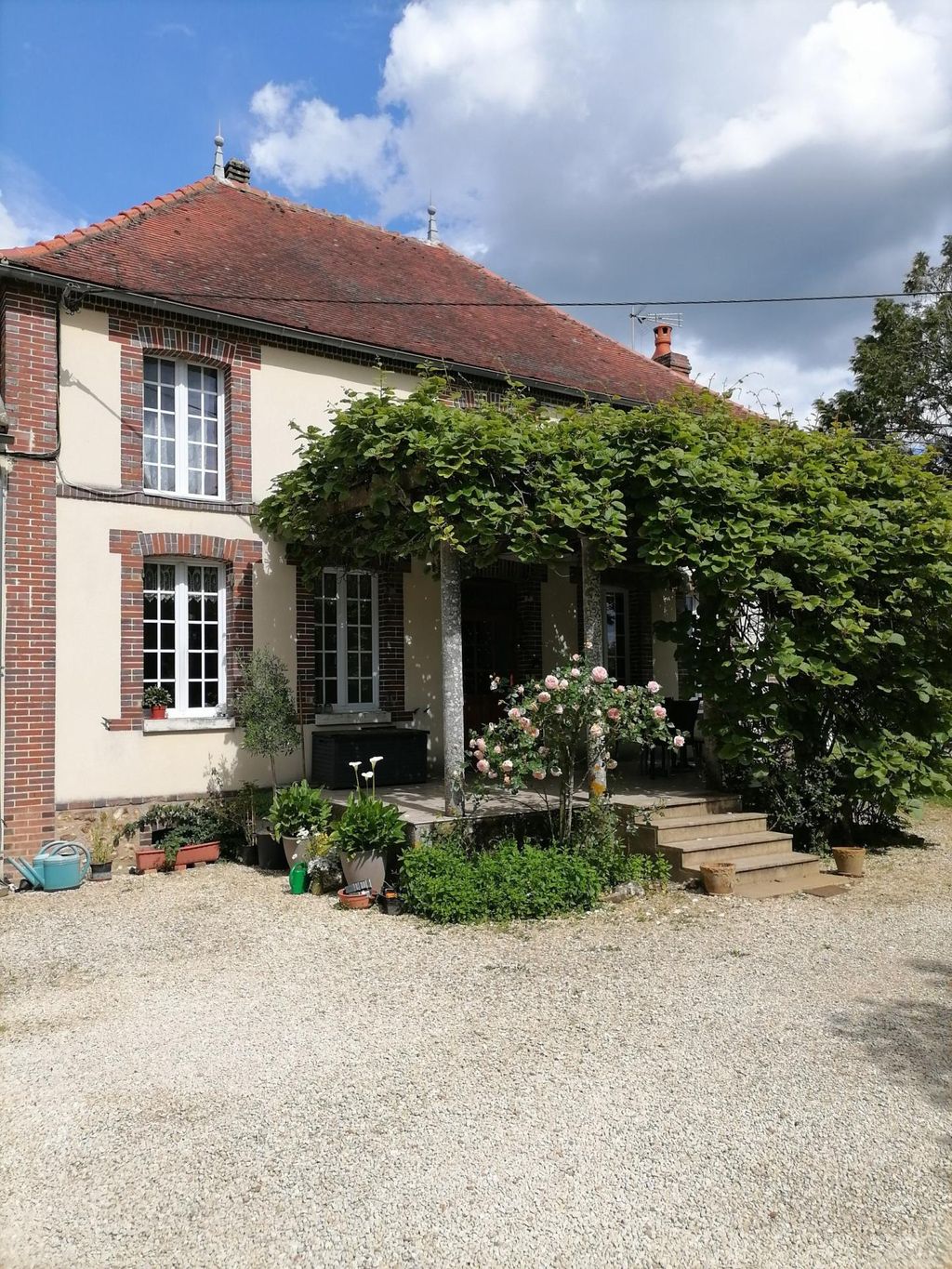 Achat maison à vendre 4 chambres 232 m² - Cézy