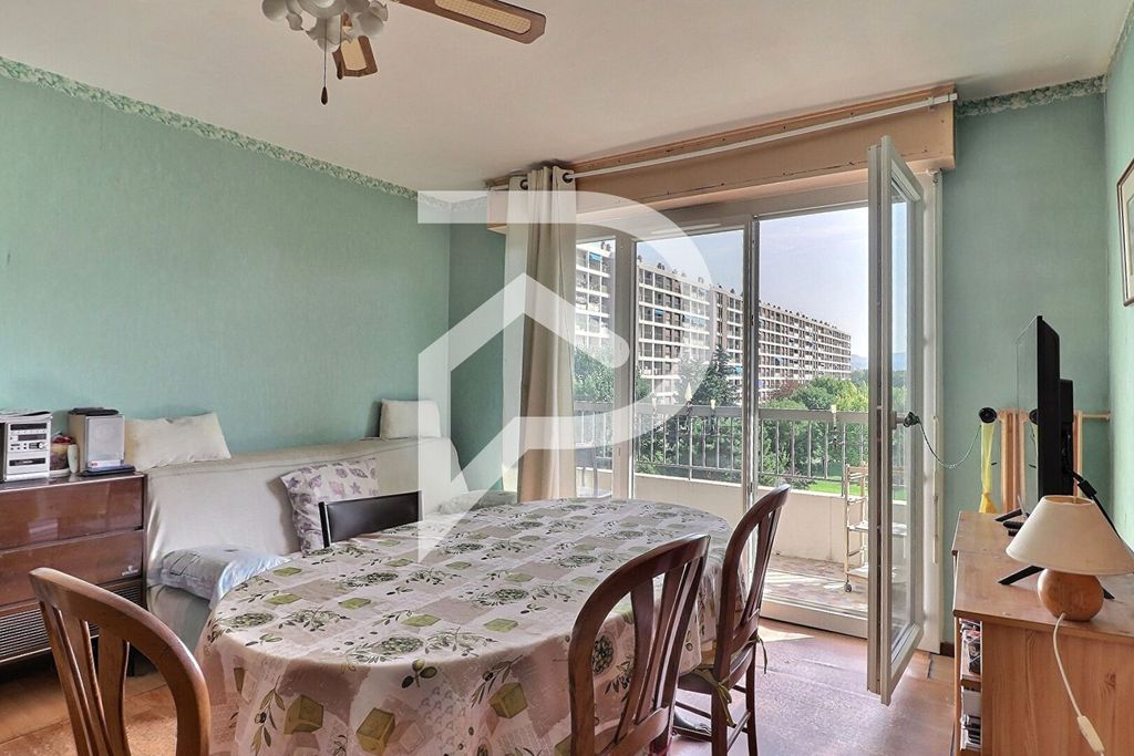 Achat appartement à vendre 3 pièces 58 m² - Marseille 9ème arrondissement