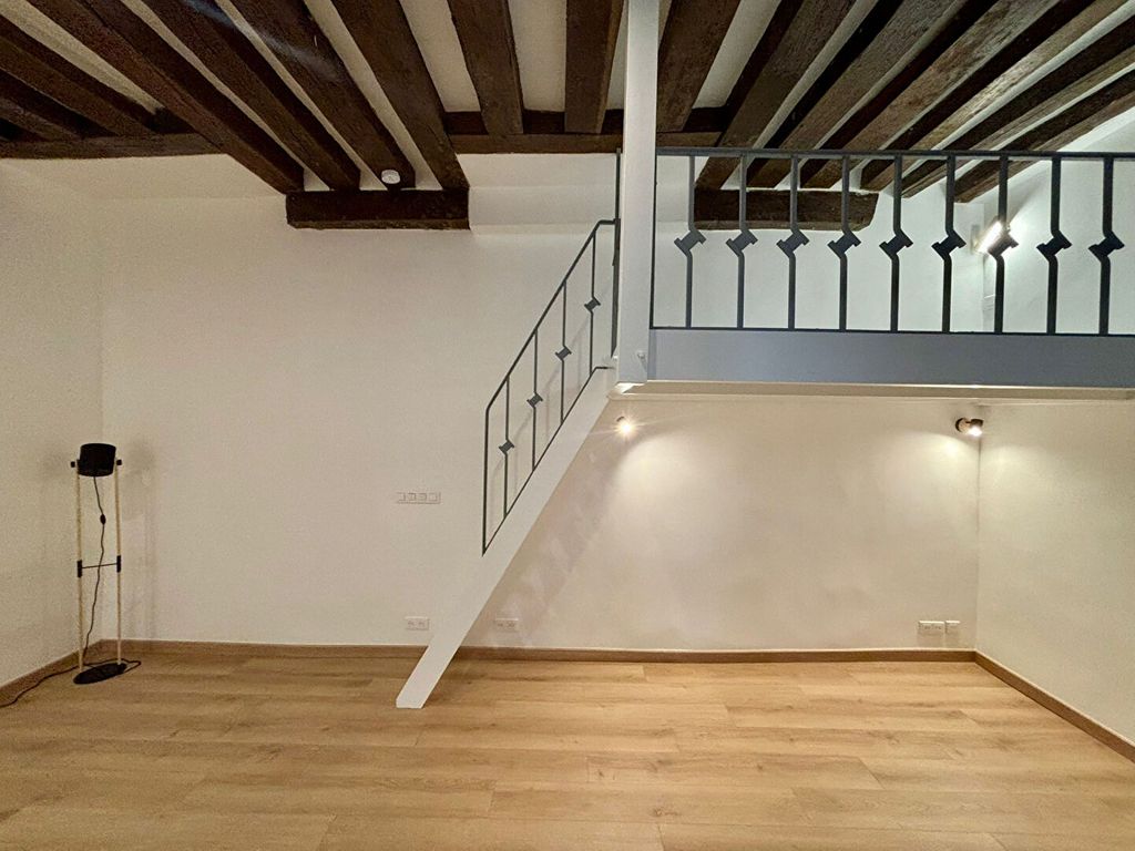 Achat studio à vendre 28 m² - Paris 4ème arrondissement